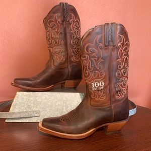 Tony Lama female Cowboy boots
